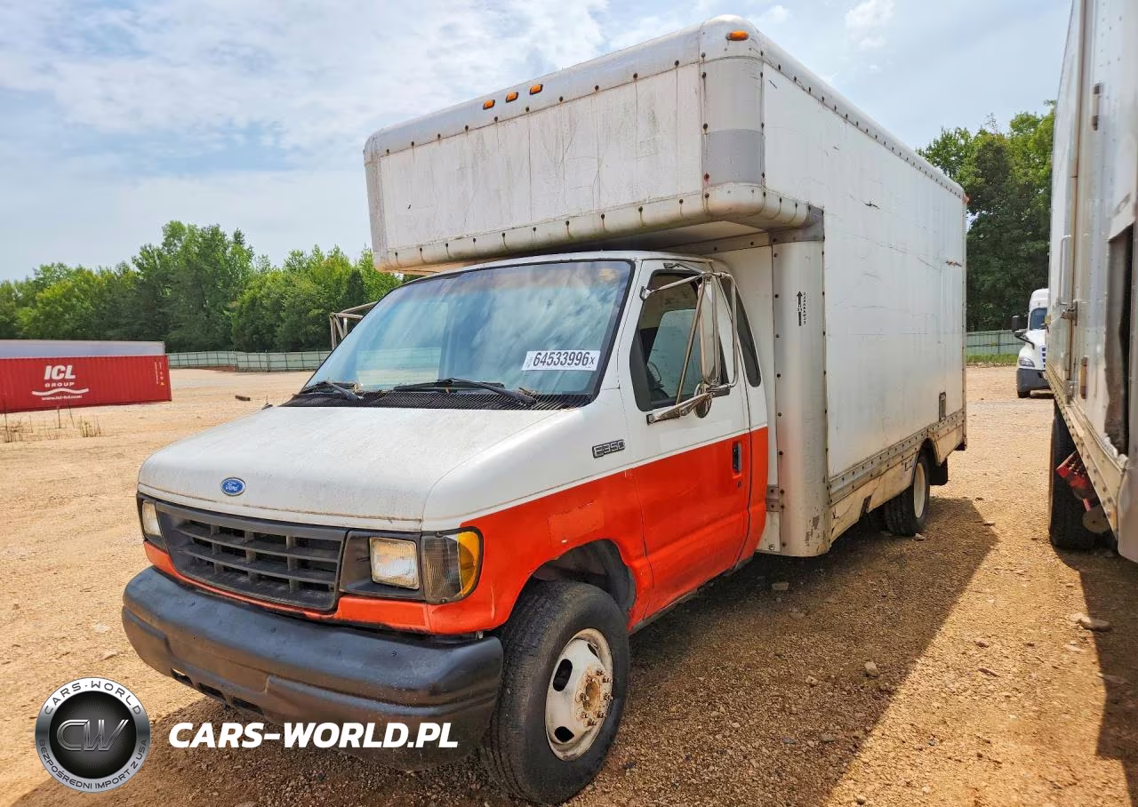 2009 Ford Econoline E450 Super Duty Cutaway Van