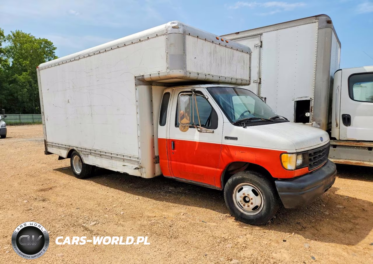 2009 Ford Econoline E450 Super Duty Cutaway Van VIN:1FDKE37M7RHB05052 - 4