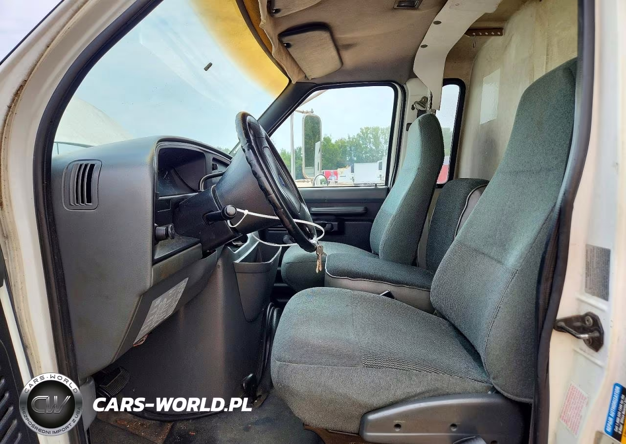 2009 Ford Econoline E450 Super Duty Cutaway Van VIN:1FDKE37M7RHB05052 - 7