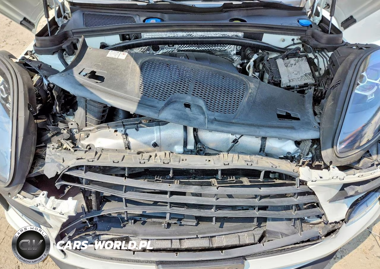 2020 Porsche Macan VIN:WP1AA2A58LLB08858 - 12
