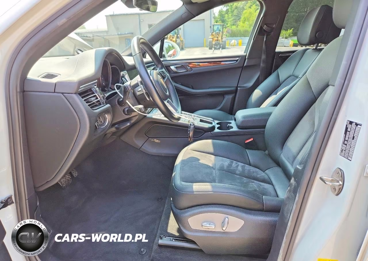 2020 Porsche Macan VIN:WP1AA2A58LLB08858 - 7