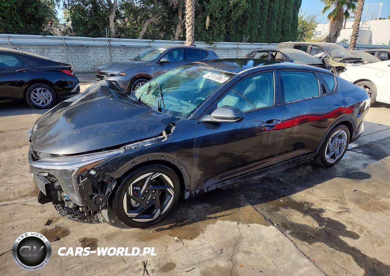 2025 Kia K4 Ex – zdjęcie 1 z 13