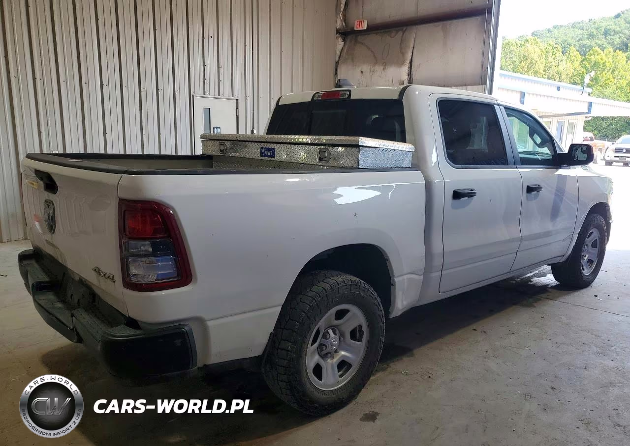 2023 Ram 1500 Tradesman VIN:1C6RRFGG9PN638657 - 3
