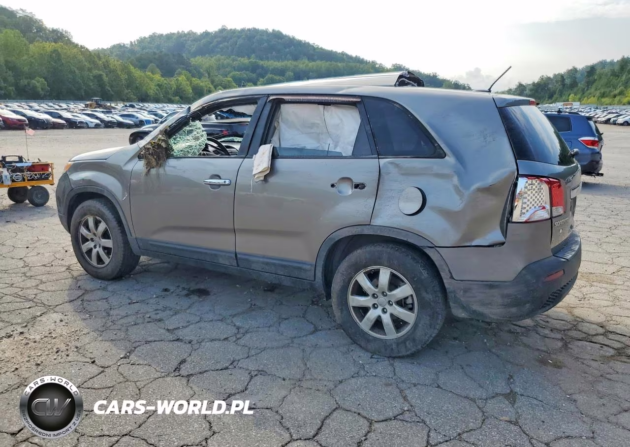 2012 Kia Sorento Lx VIN:5XYKT3A17CG303851 - 2
