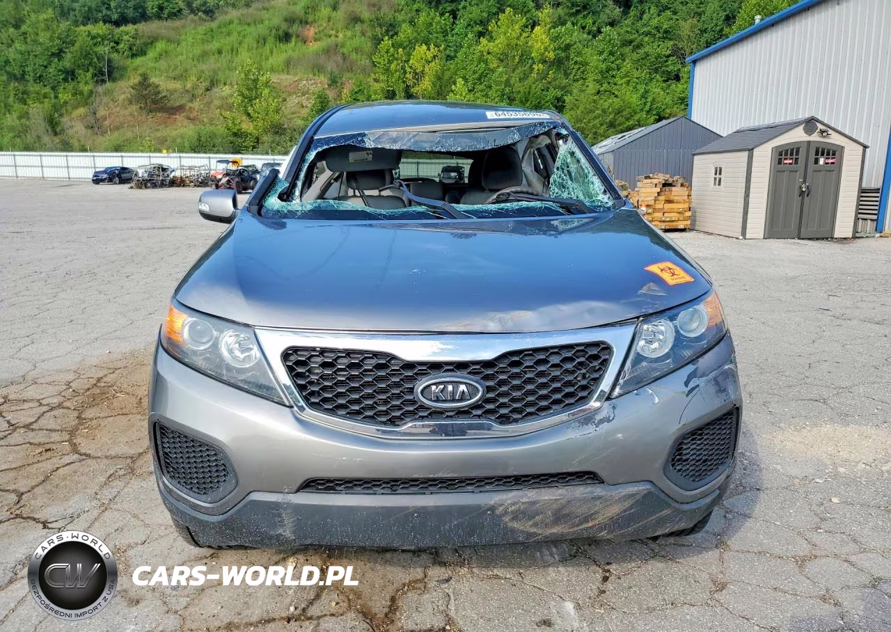 2012 Kia Sorento Lx VIN:5XYKT3A17CG303851 - 5