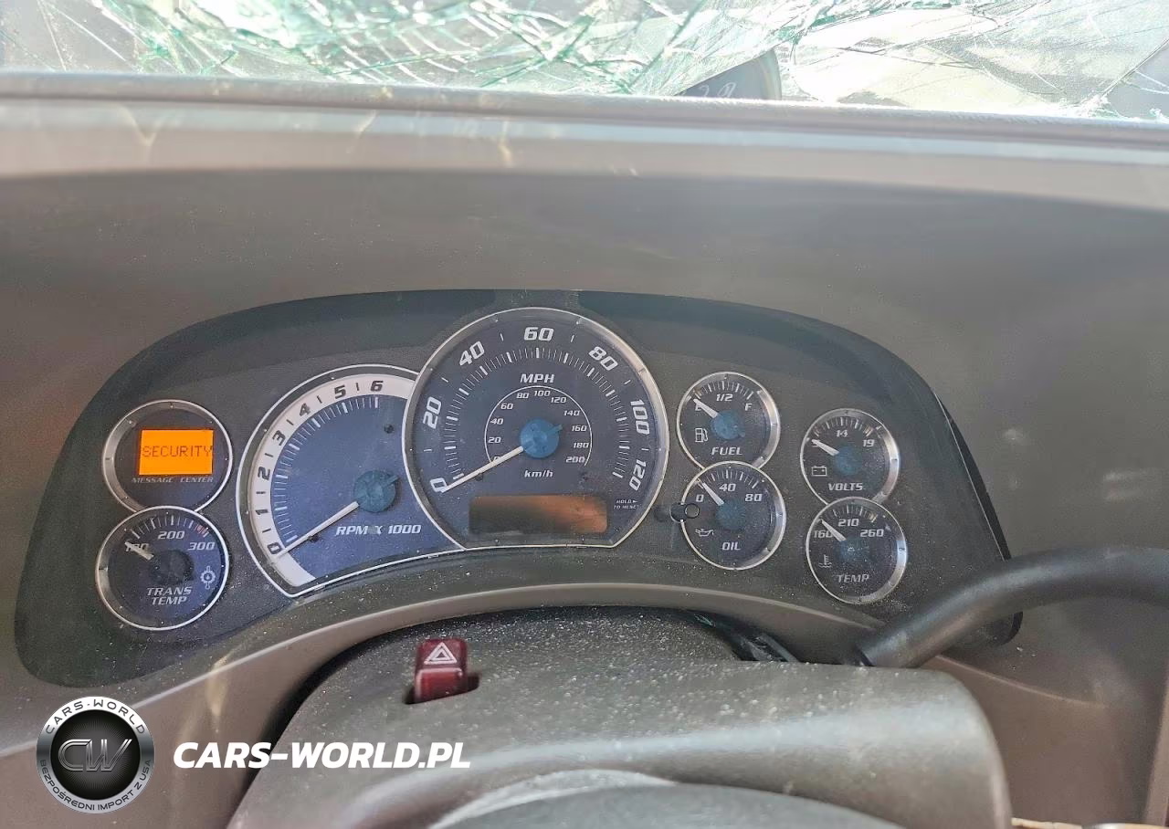 2002 Cadillac Escalade Luxury VIN:1GYEC63TX2R148493 - 9