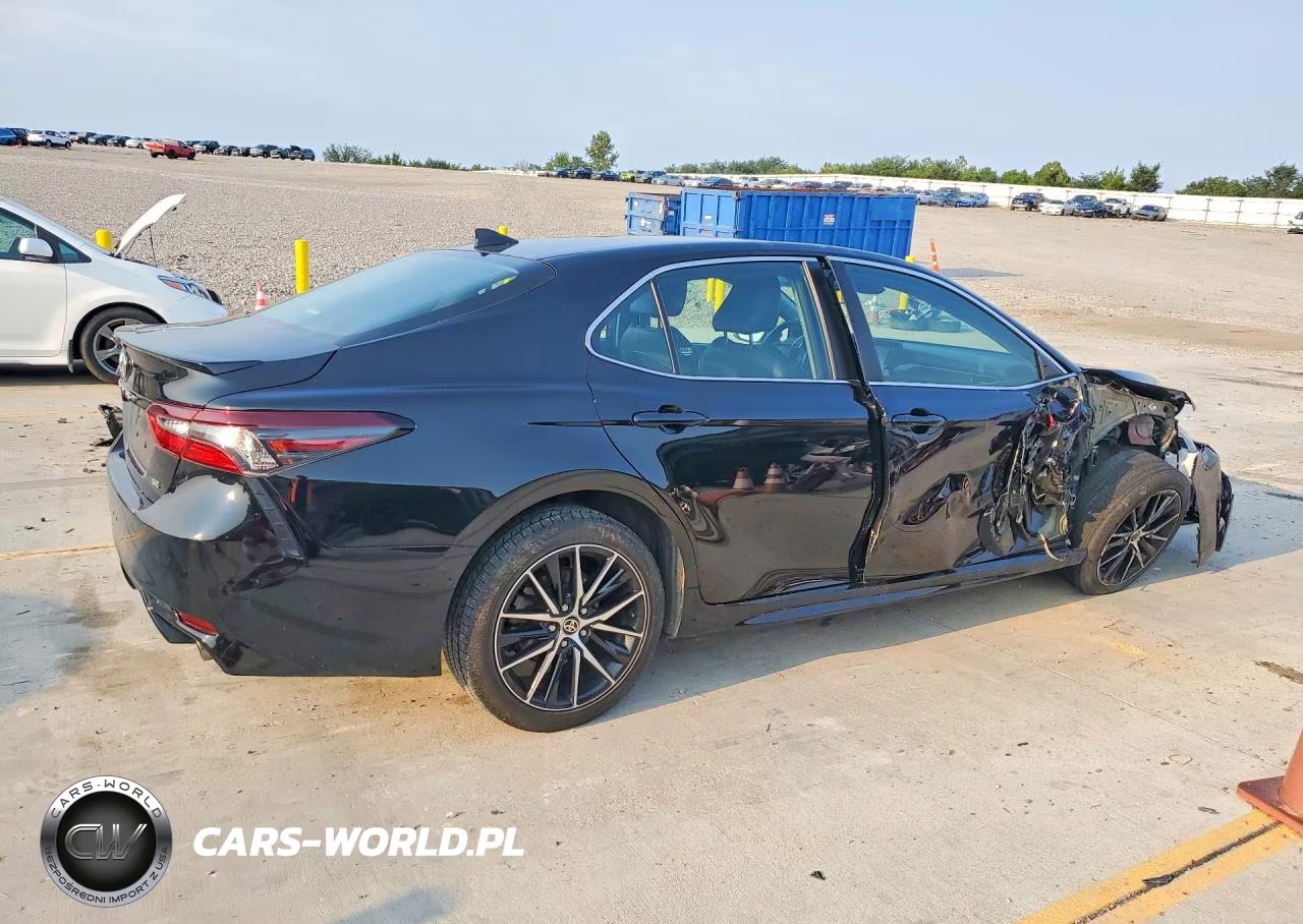 2021 Toyota Camry Se VIN:4T1G11AK8MU552261 - 3