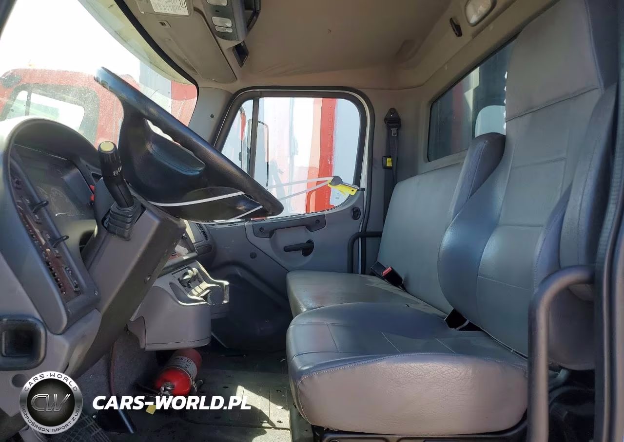 2018 Freightliner M2 106 Medium Duty VIN:3ALACWFC9JDJR9725 - 7