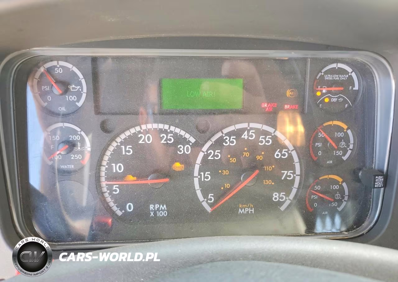 2018 Freightliner M2 106 Medium Duty VIN:3ALACWFC9JDJR9725 - 9