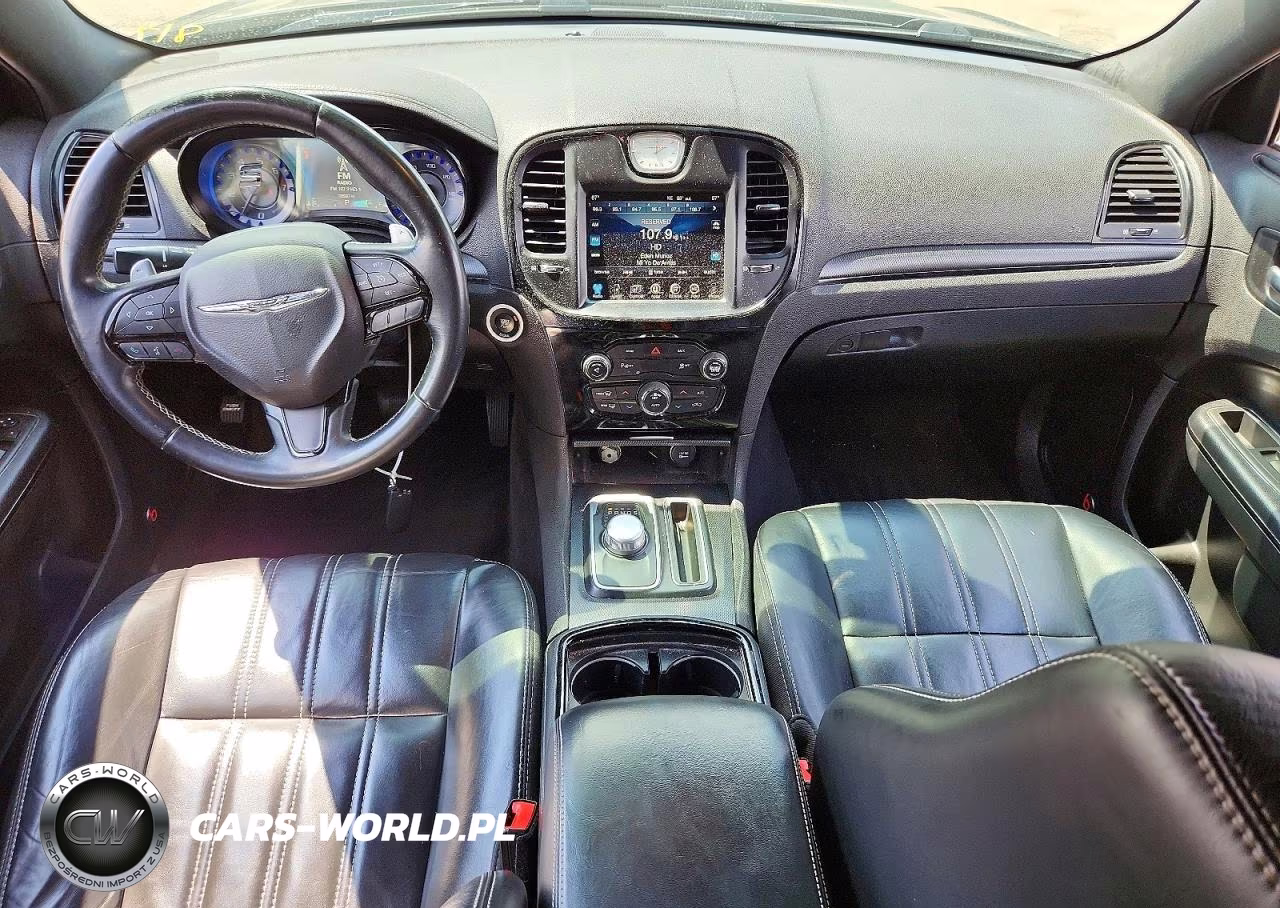 2016 Chrysler 300 S VIN:2C3CCAGG0GH248823 - 8