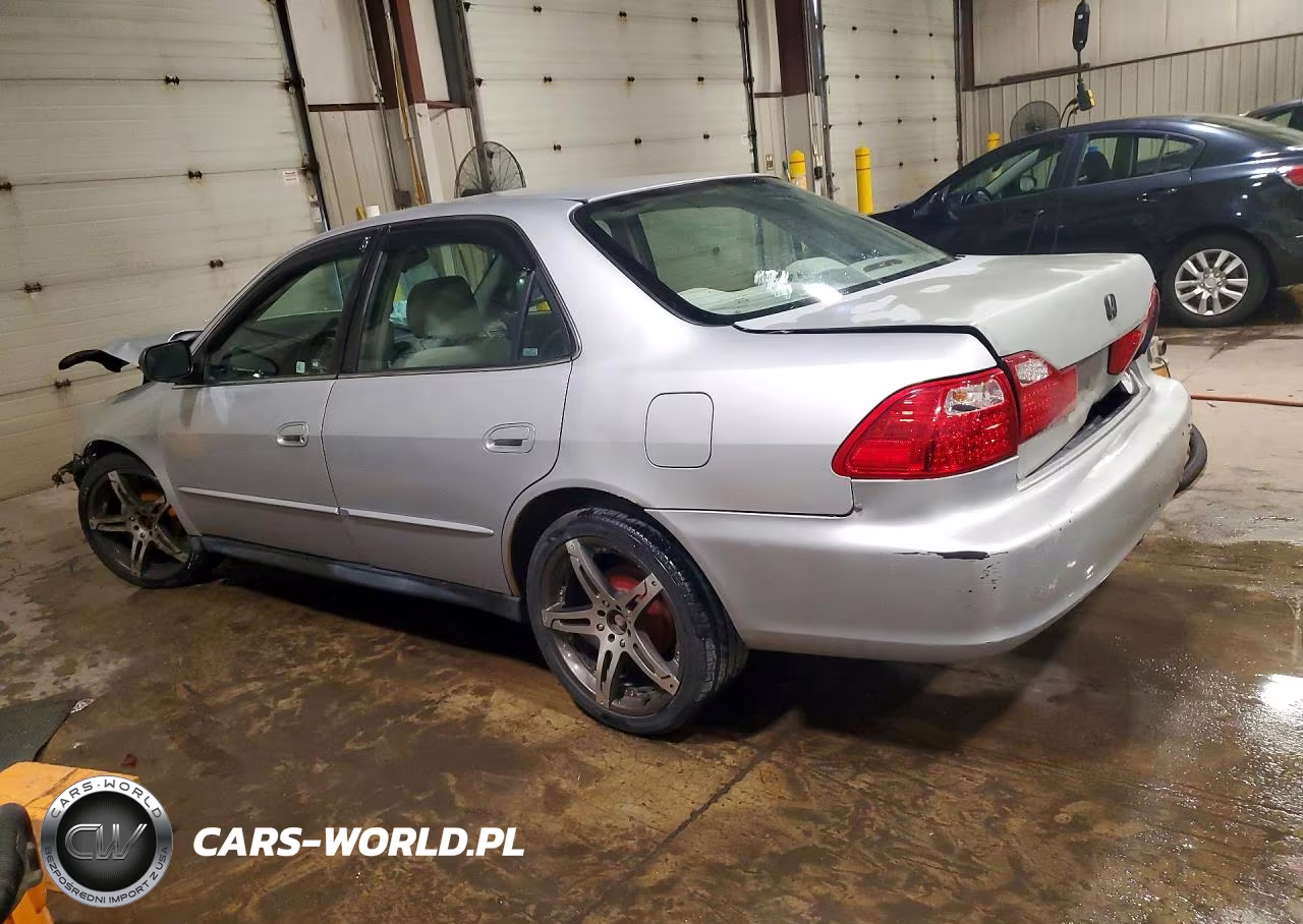 2001 Honda Accord Value VIN:1HGCF86611A081741 - 2