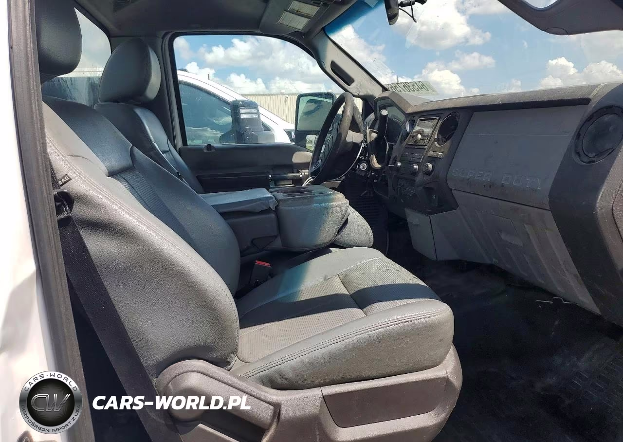 2016 Ford F550 Super Duty VIN:1FDUF5GT0GEC46455 - 10