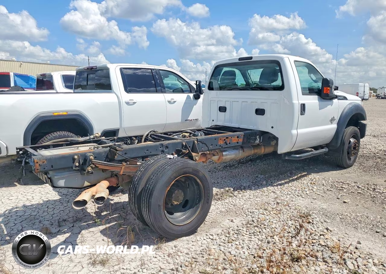 2016 Ford F550 Super Duty VIN:1FDUF5GT0GEC46455 - 3