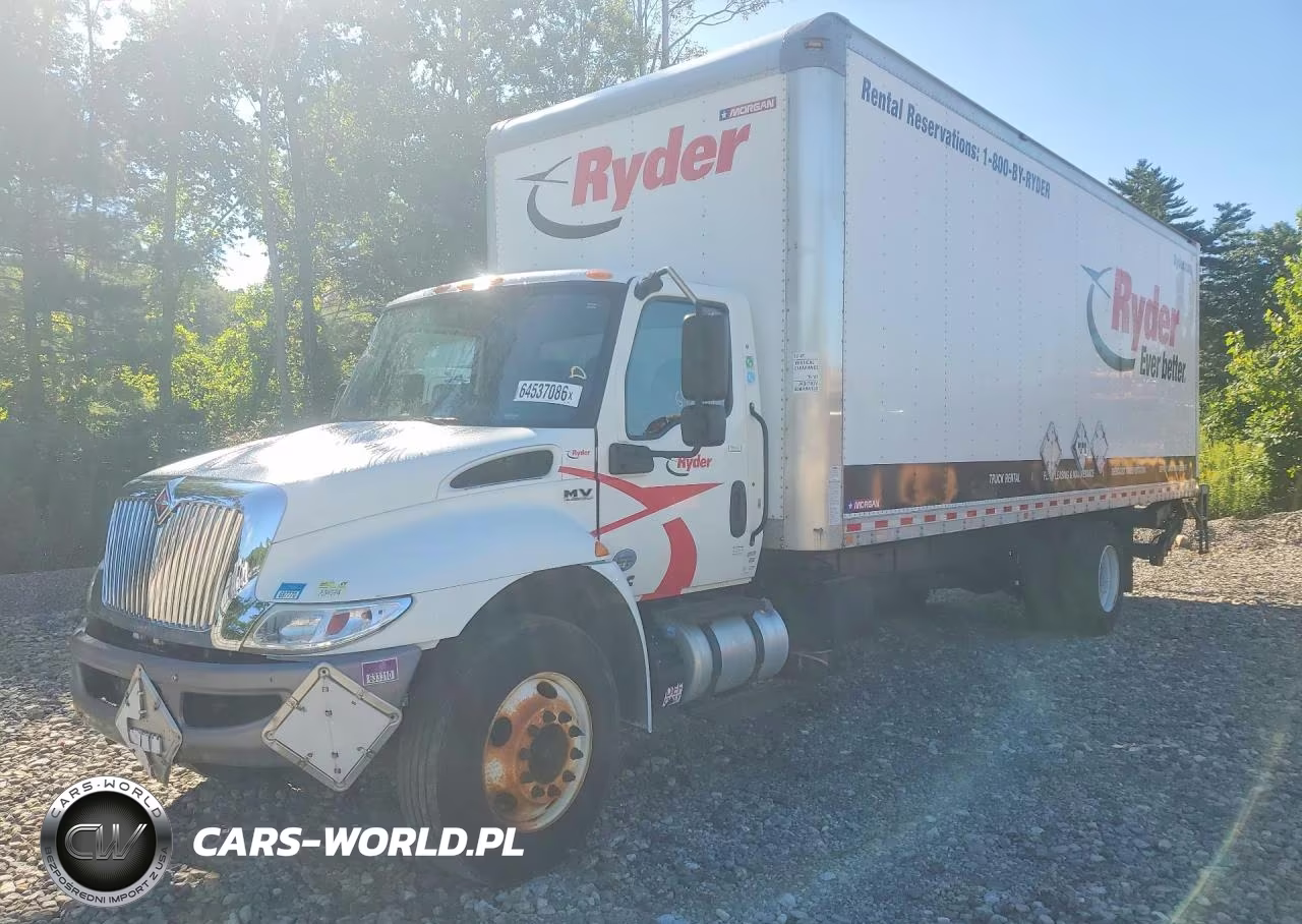 2020 International Mv607 Box Truck