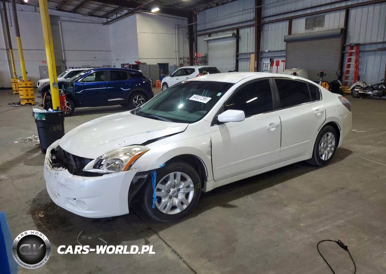2010 Nissan Altima 2.5 – zdjęcie 1 z 12