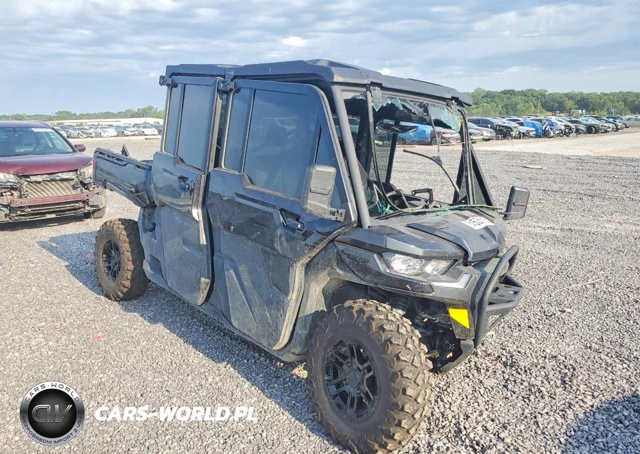 2025 Can-Am Utility Vehicle VIN:3JBUUAX49SK020055 - 1