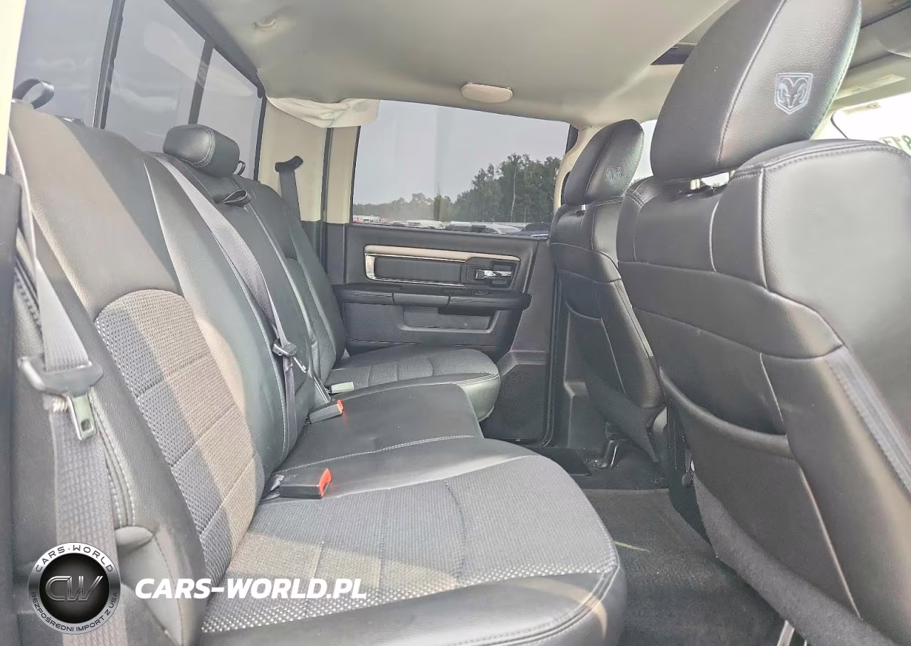 2015 Ram 1500 Sport VIN:1C6RR7MT5FS781791 - 10