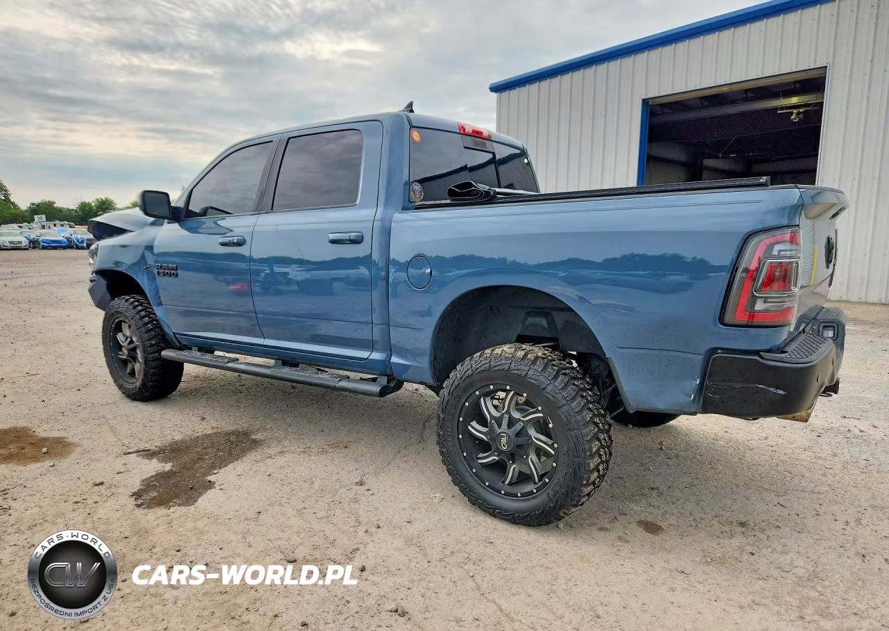2015 Ram 1500 Sport VIN:1C6RR7MT5FS781791 - 2