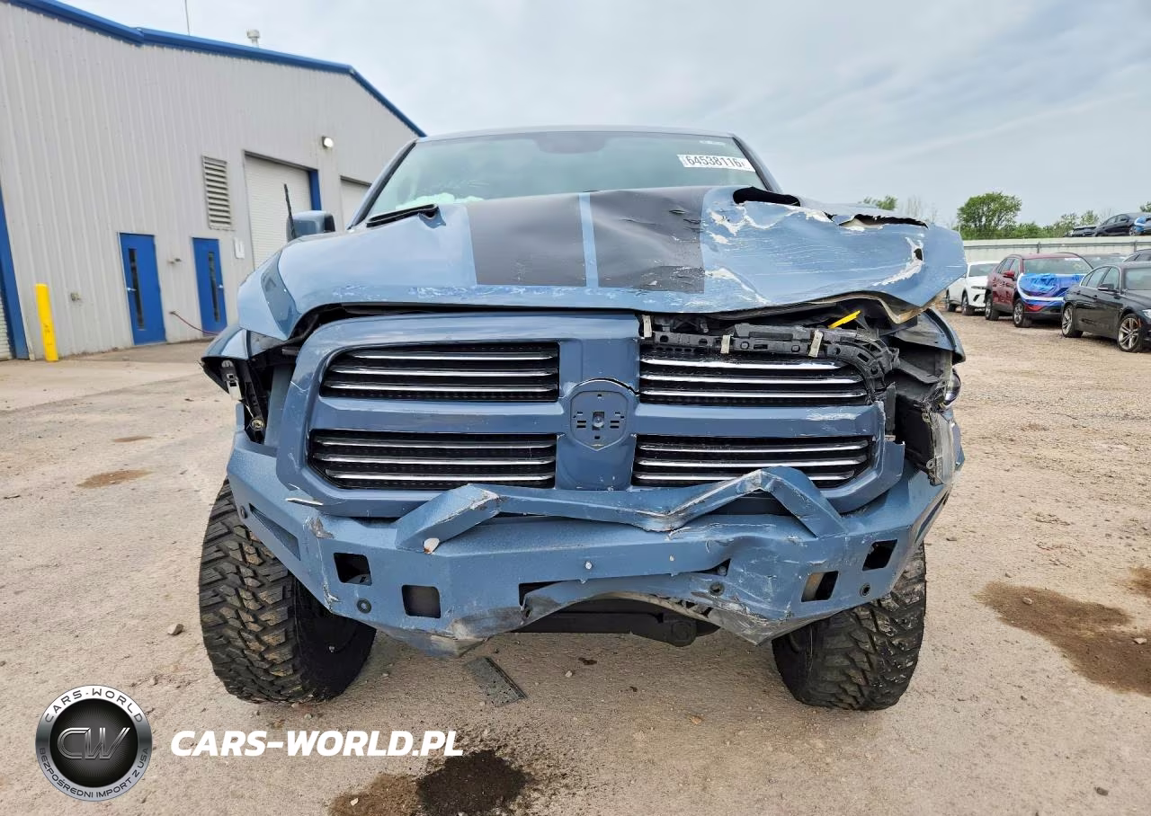 2015 Ram 1500 Sport VIN:1C6RR7MT5FS781791 - 5