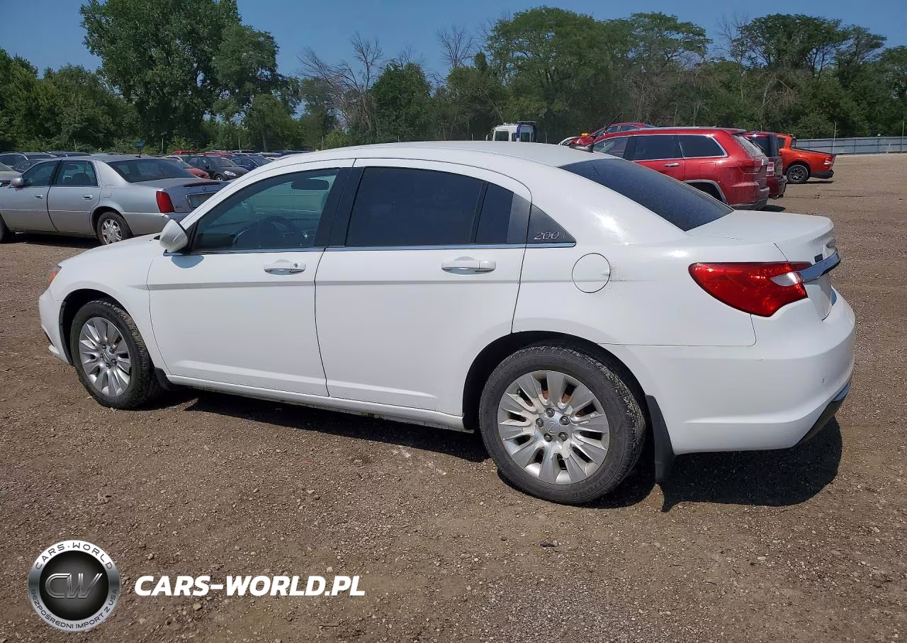 2011 Chrysler 200 Lx VIN:1C3BC4FB2BN560449 - 2