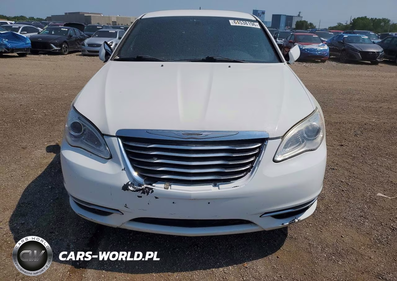 2011 Chrysler 200 Lx VIN:1C3BC4FB2BN560449 - 5
