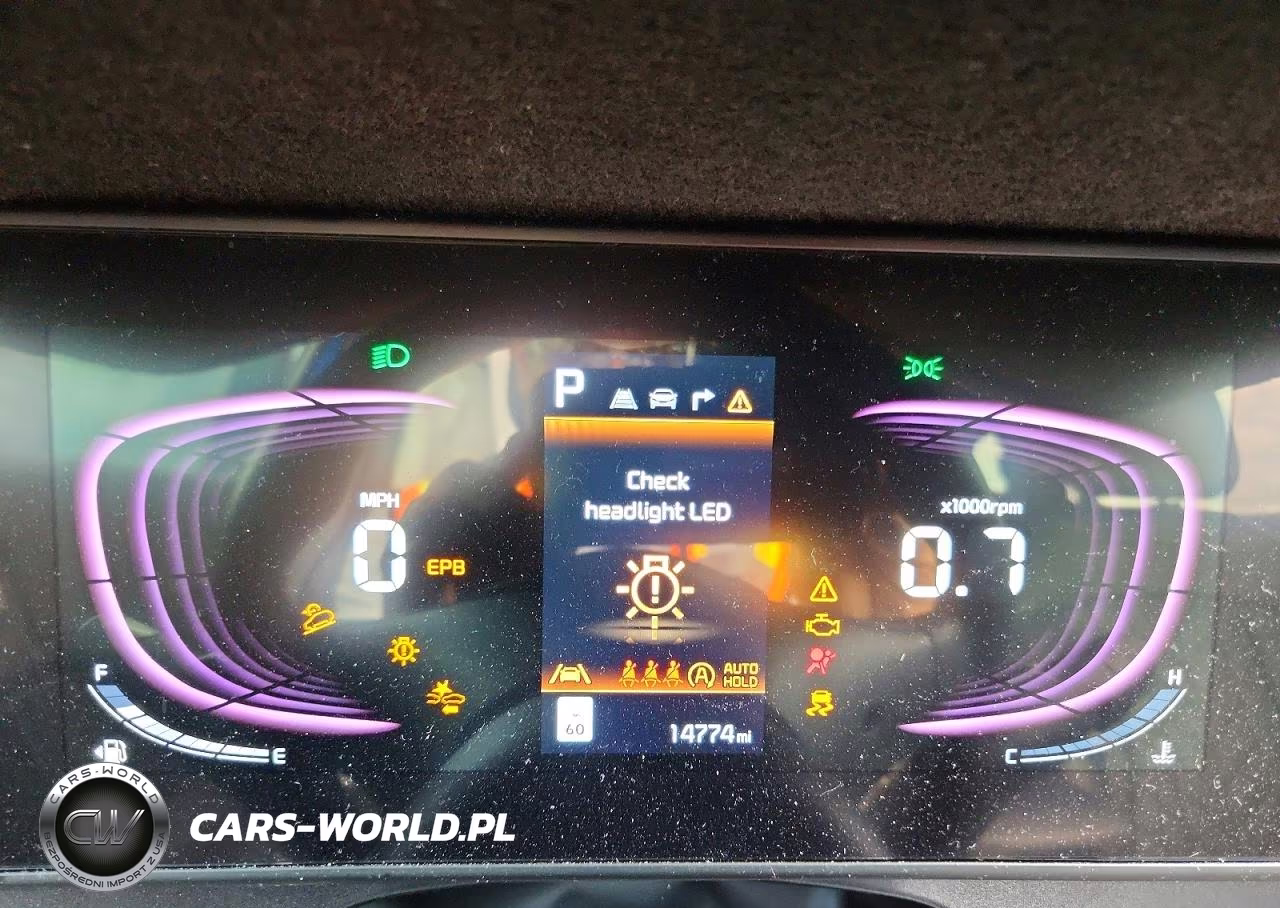 2025 Kia Sportage X Line VIN:5XYK6CDF1SG294528 - 9