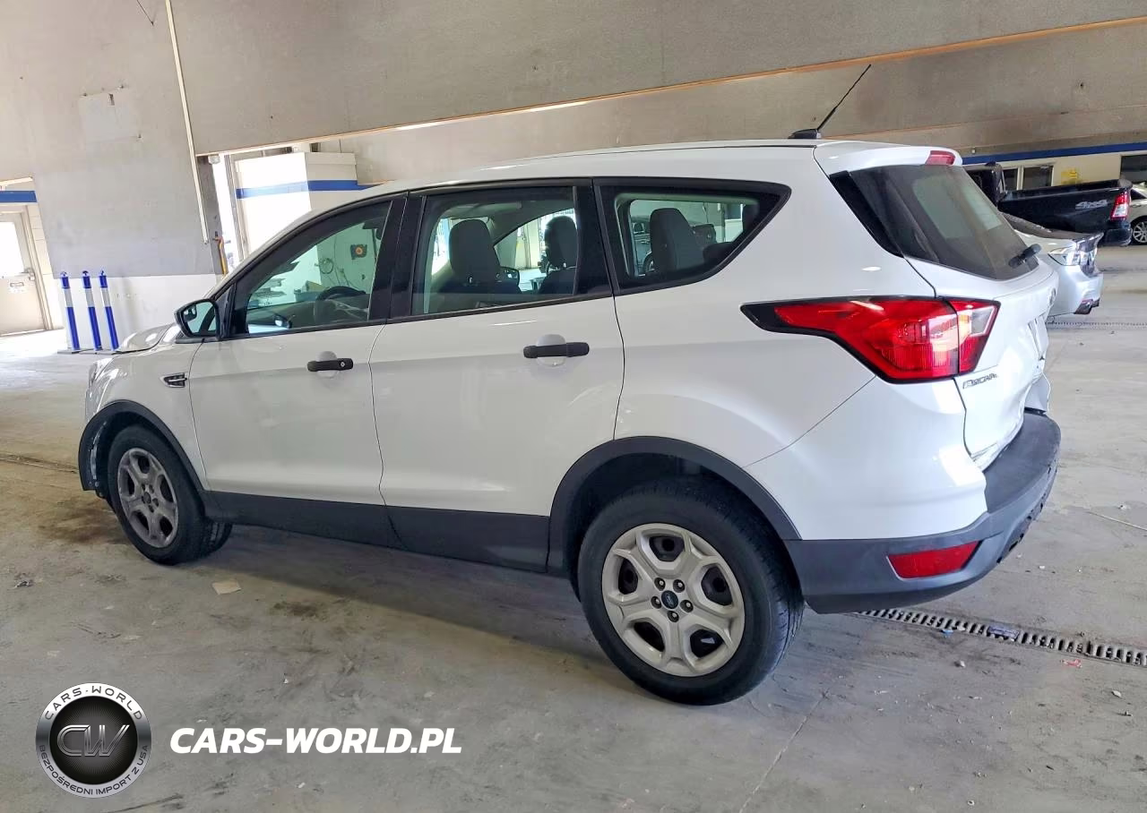 2019 Ford Escape S VIN:1FMCU0F77KUC47030 - 2