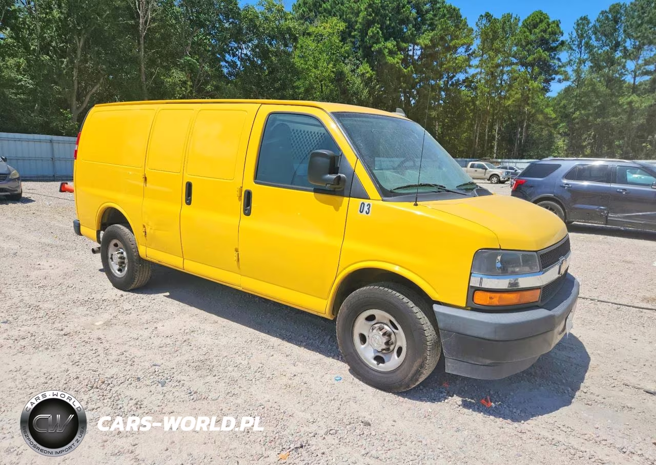 2019 Chevrolet Express G2500 VIN:1GCWGAFP0K1337829 - 4