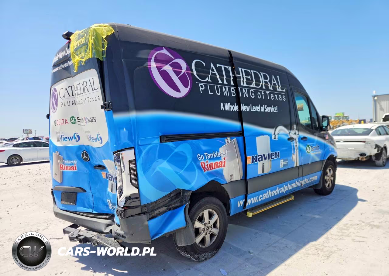 2024 Mercedes-Benz Sprinter 2500 Delivery Van VIN:W1Y4NBHY5RT165073 - 3