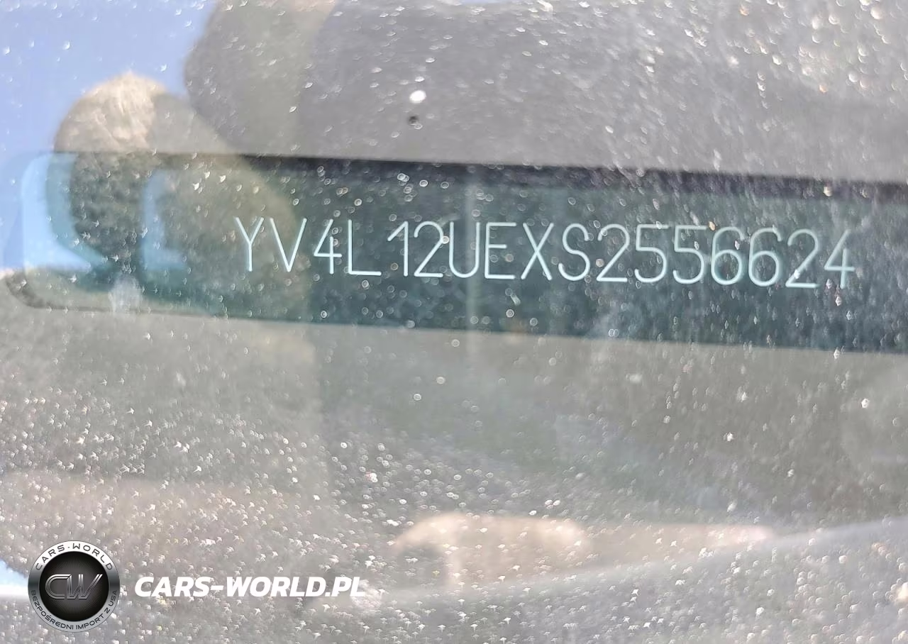 2025 Volvo Xc40 Plus VIN:YV4L12UEXS2556624 - 13