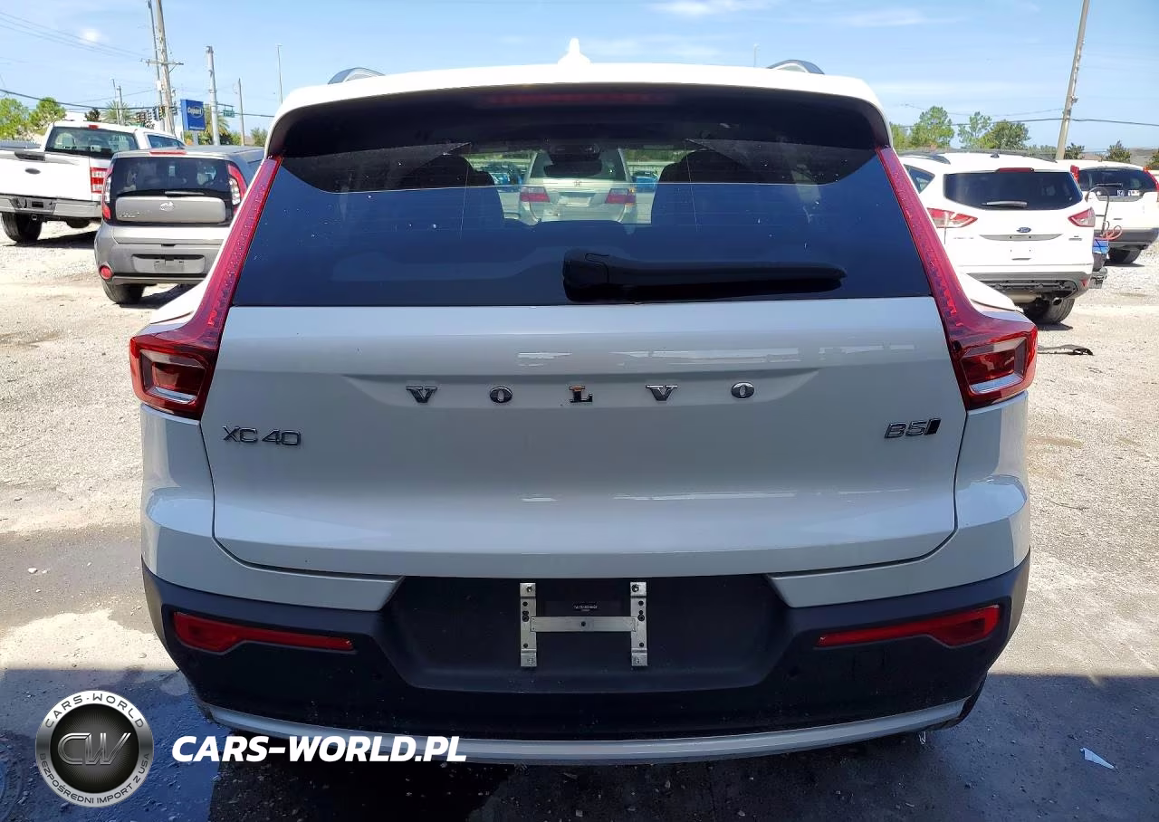 2025 Volvo Xc40 Plus VIN:YV4L12UEXS2556624 - 6
