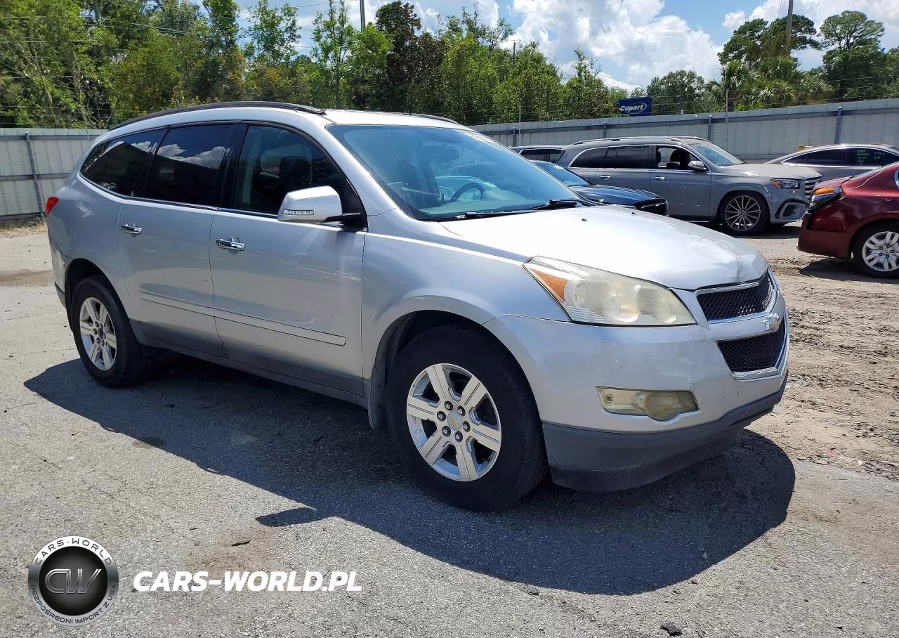 2012 Chevrolet Traverse Lt VIN:1GNKRGED0CJ117005 - 4