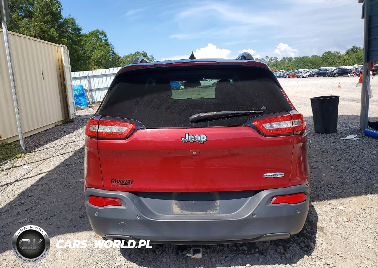2015 Jeep Cherokee Latitude VIN:1C4PJLCB7FW553566 - 6