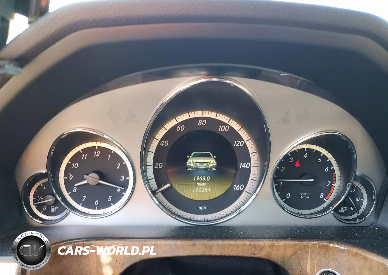 2012 Mercedes-Benz E 350 4Matic VIN:WDDHF8JB2CA564401 - 9