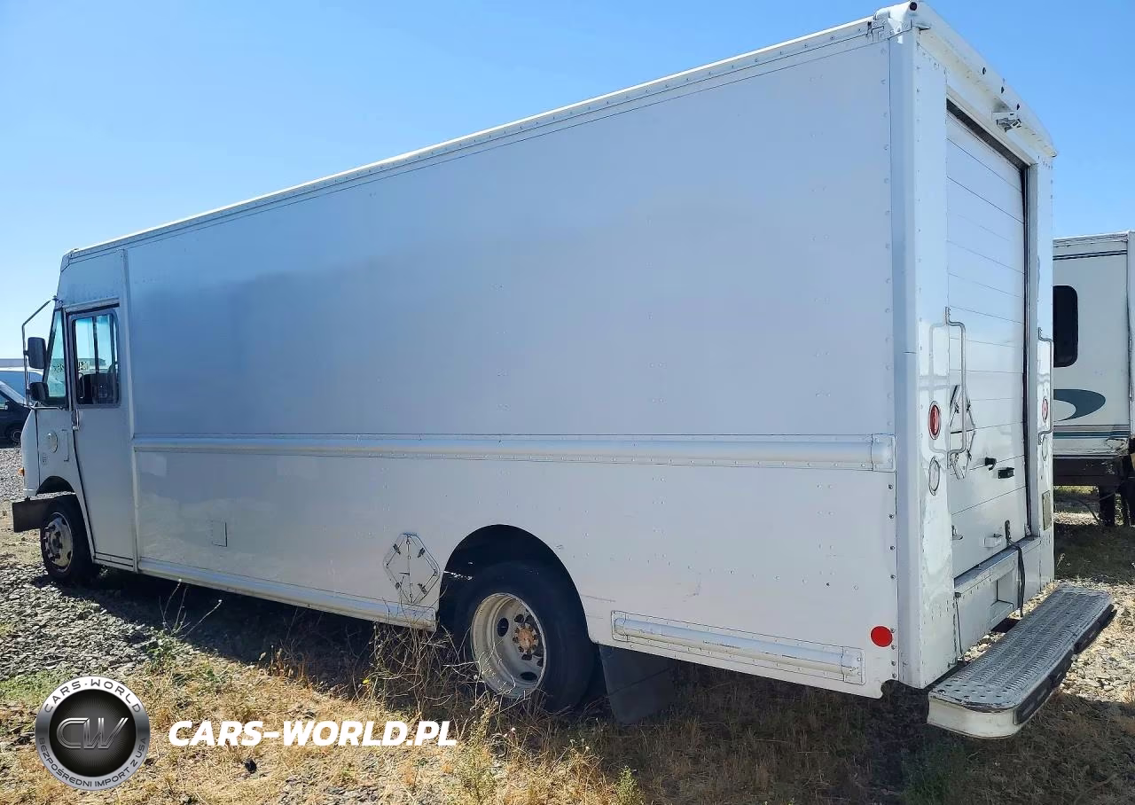 2015 Freightliner Mt45G Chassis Delivery Truck VIN:4UZAAPDU1FCGJ1006 - 2