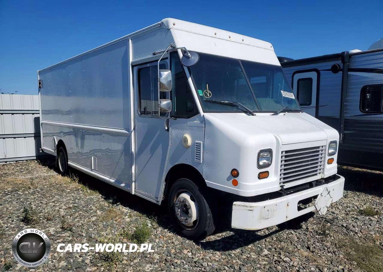 2015 Freightliner Mt45G Chassis Delivery Truck VIN:4UZAAPDU1FCGJ1006 - 4