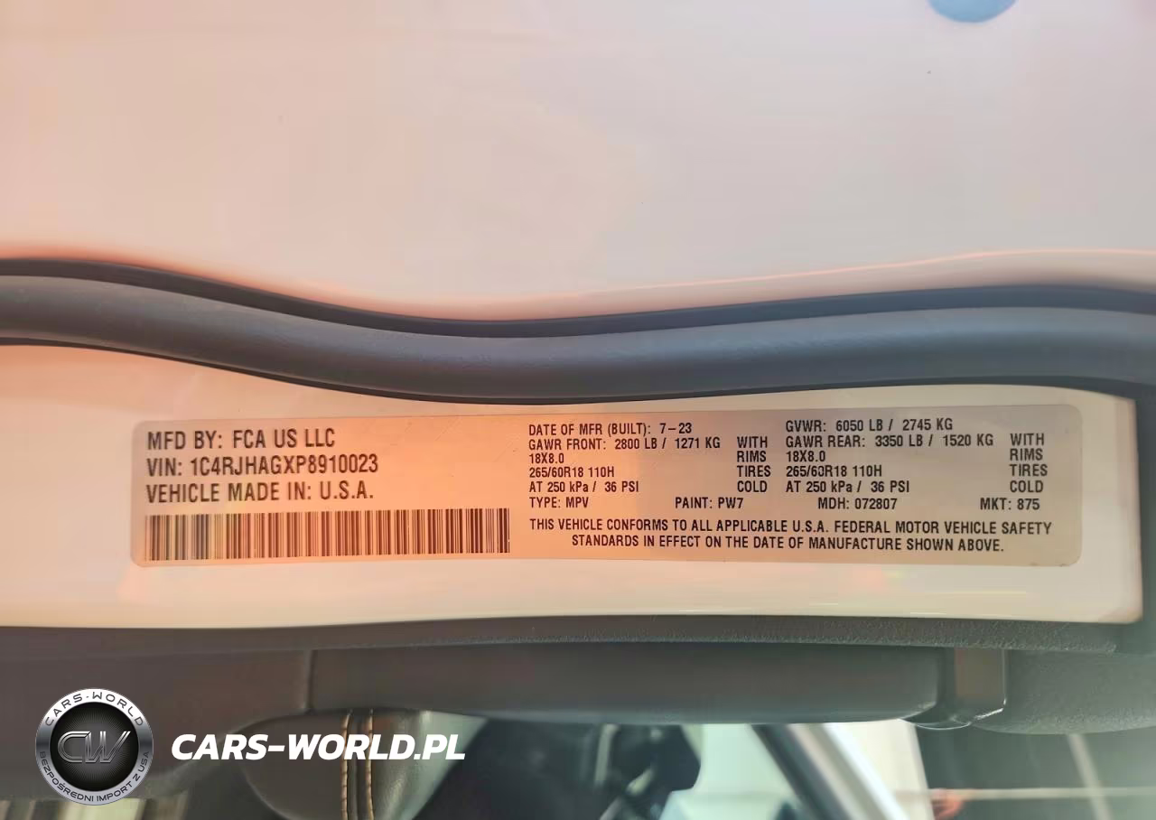 2023 Jeep Grand Cherokee Laredo VIN:1C4RJHAGXP8910023 - 13