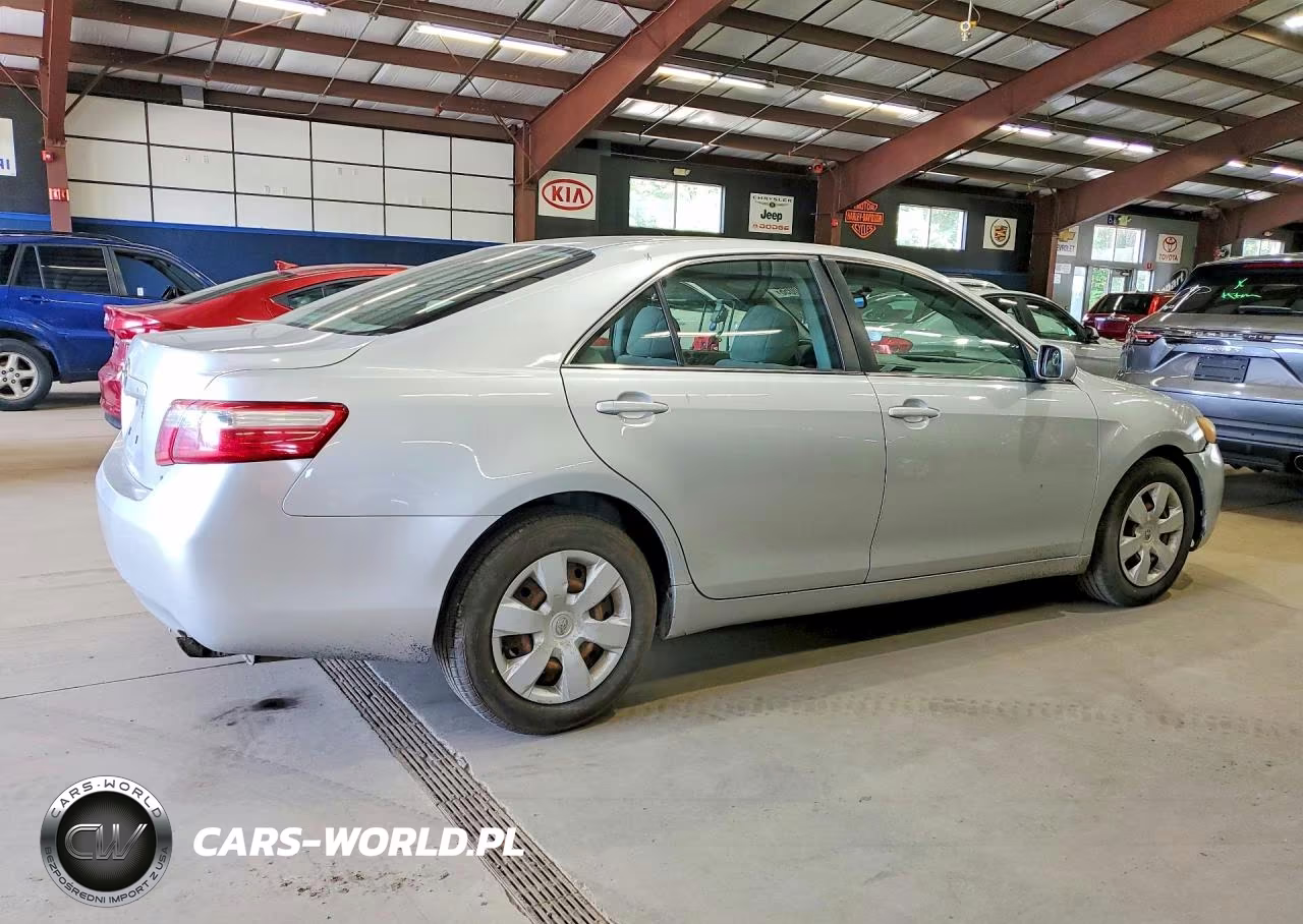2007 Toyota Camry Le VIN:4T1BE46KX7U089116 - 3