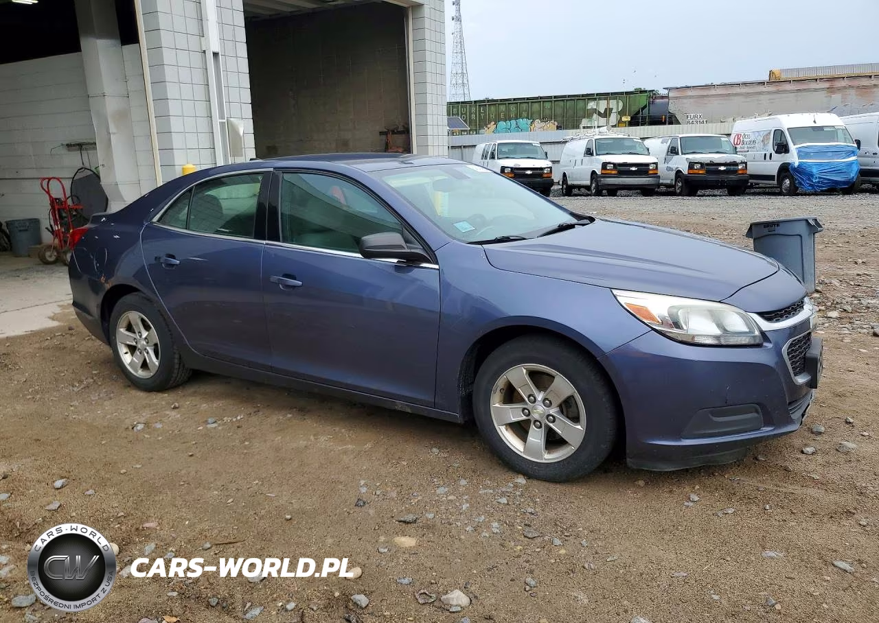 2014 Chevrolet Malibu Ls VIN:1G11B5SL6EF120918 - 4