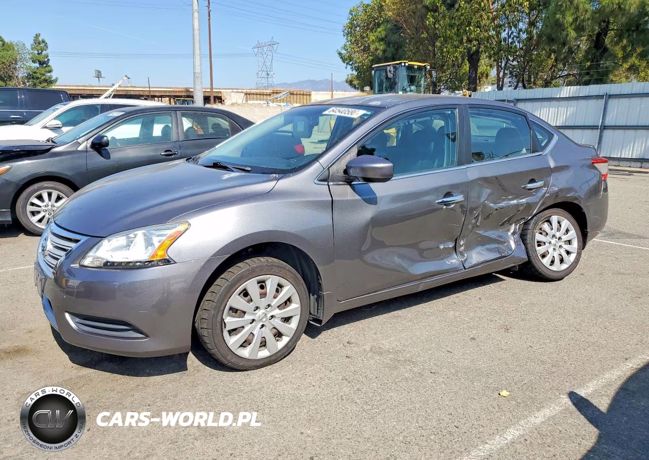 2015 Nissan Sentra S – zdjęcie 1 z 12