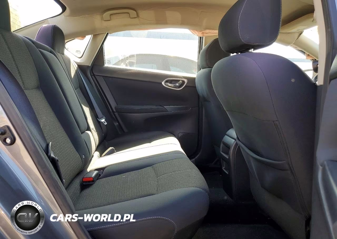 2015 Nissan Sentra S VIN:3N1AB7AP1FY372242 - 10