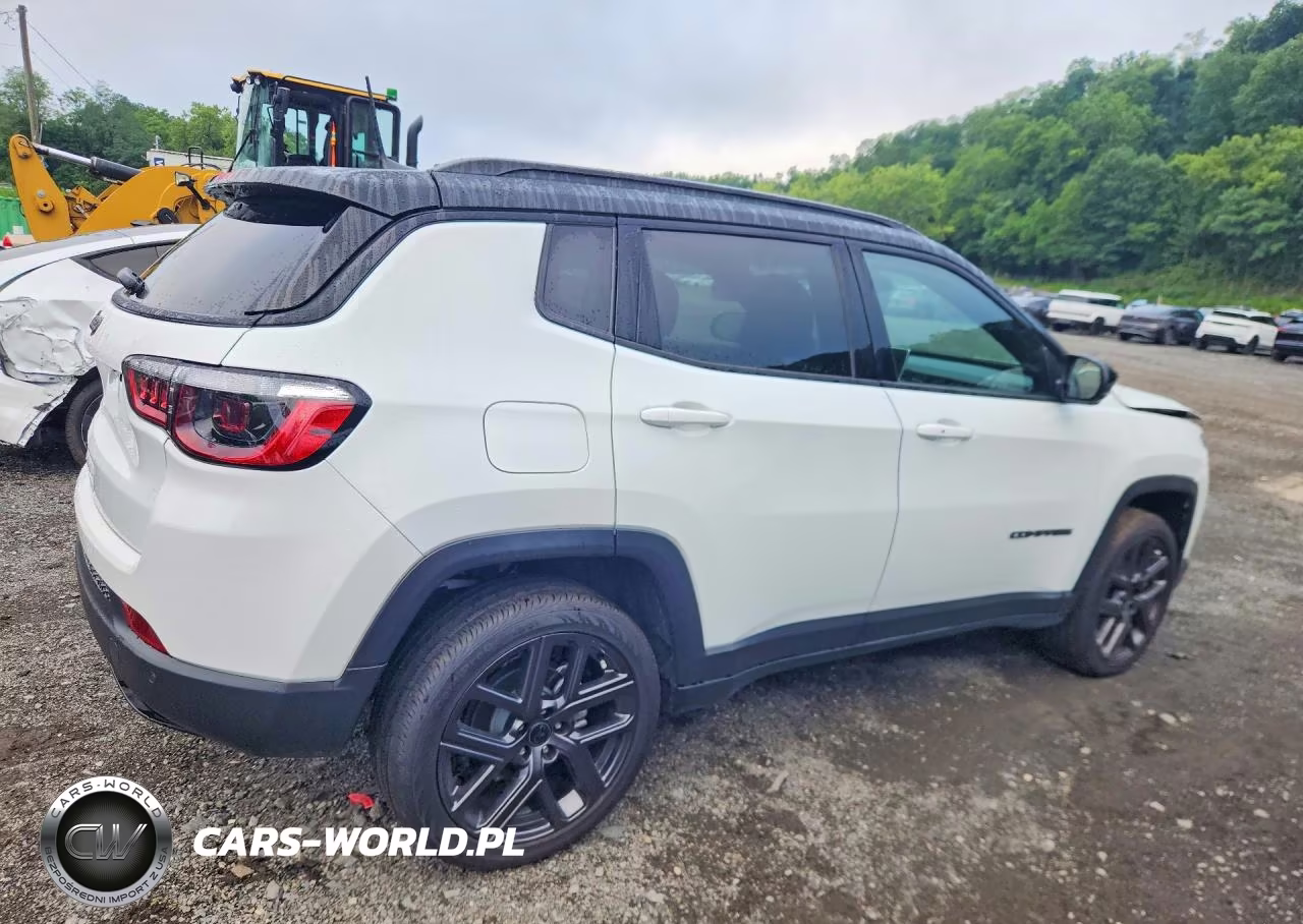 2026 Jeep Compass Limited VIN:3C4NJDCN6TT202639 - 3