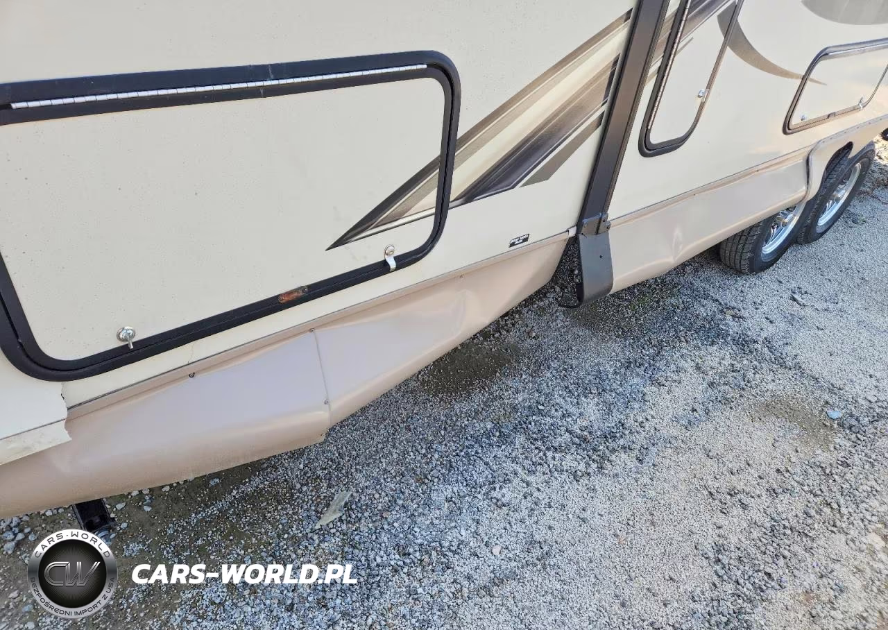 2019 Rockwood Trailers VIN:4X4TRLA22KD423446 - 8