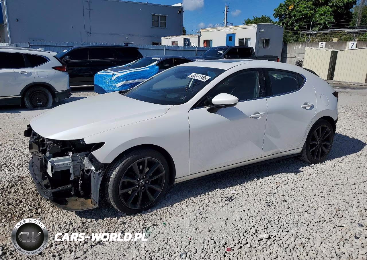 2019 Mazda 3 Premium