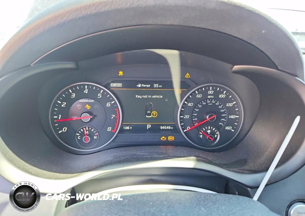 2018 Kia Stinger Premium VIN:KNAE25LA0J6014185 - 9