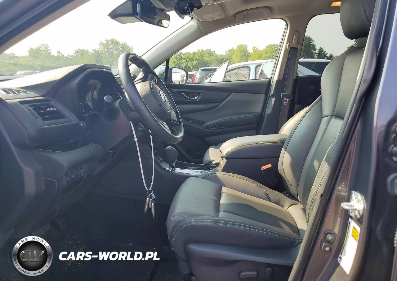2024 Subaru Ascent Onyx Edition VIN:4S4WMAHD4R3422596 - 7