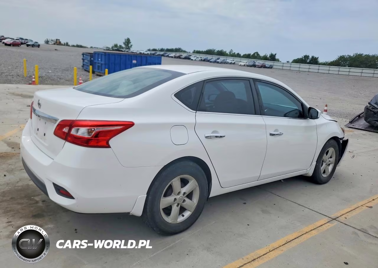 2016 Nissan Sentra S VIN:3N1AB7AP5GY284828 - 3