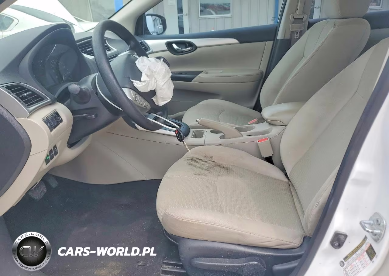 2016 Nissan Sentra S VIN:3N1AB7AP5GY284828 - 7