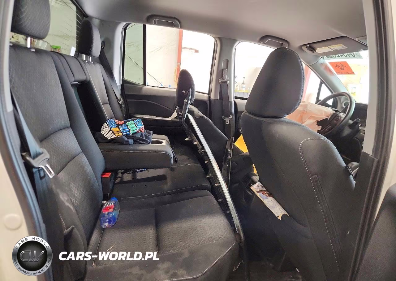 2019 Honda Ridgeline Sport VIN:5FPYK3F18KB033581 - 10