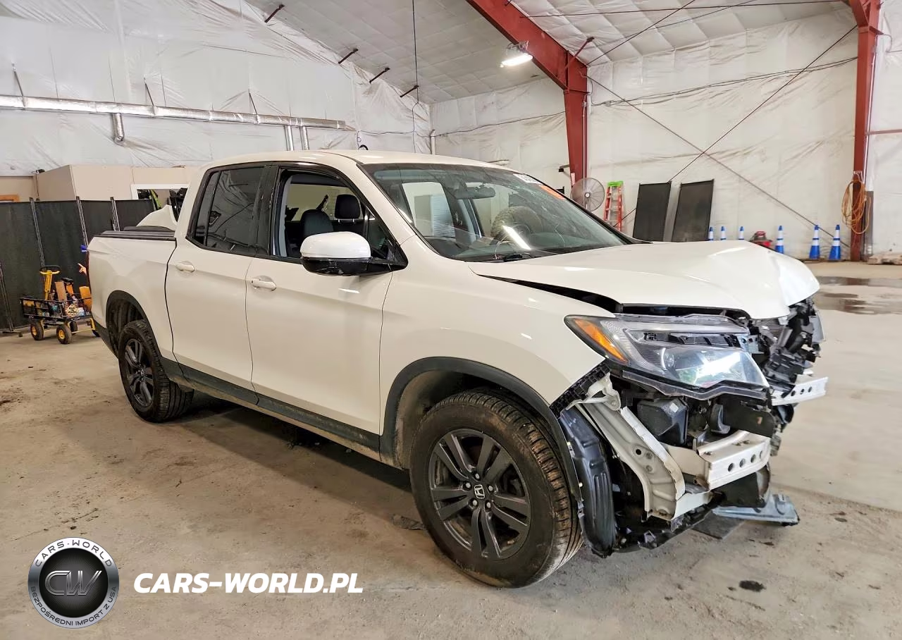 2019 Honda Ridgeline Sport VIN:5FPYK3F18KB033581 - 4